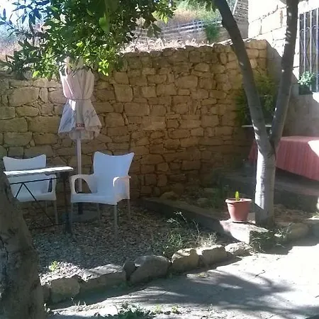 Country house Larrain Etxea